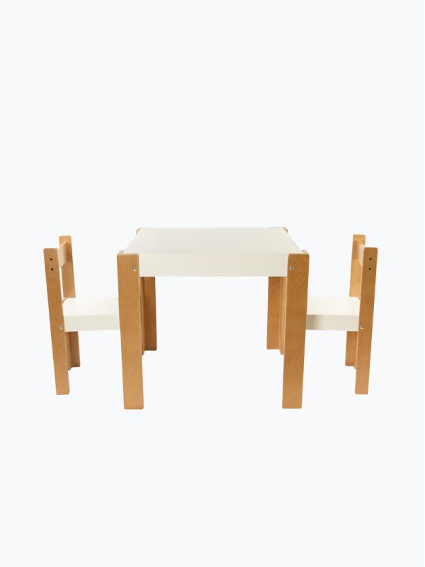 Conjunto mesa laqueada + 2 sillas