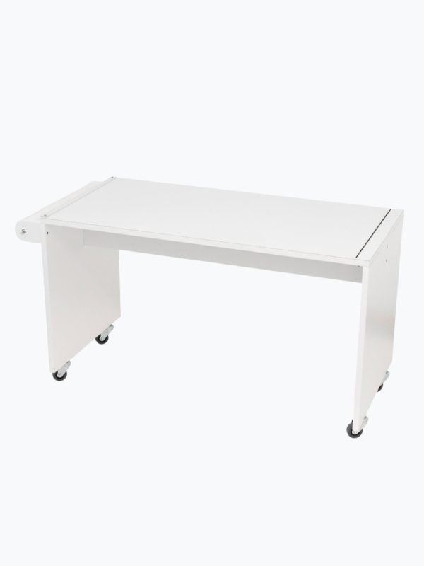 Mesa de arte grande con rollo